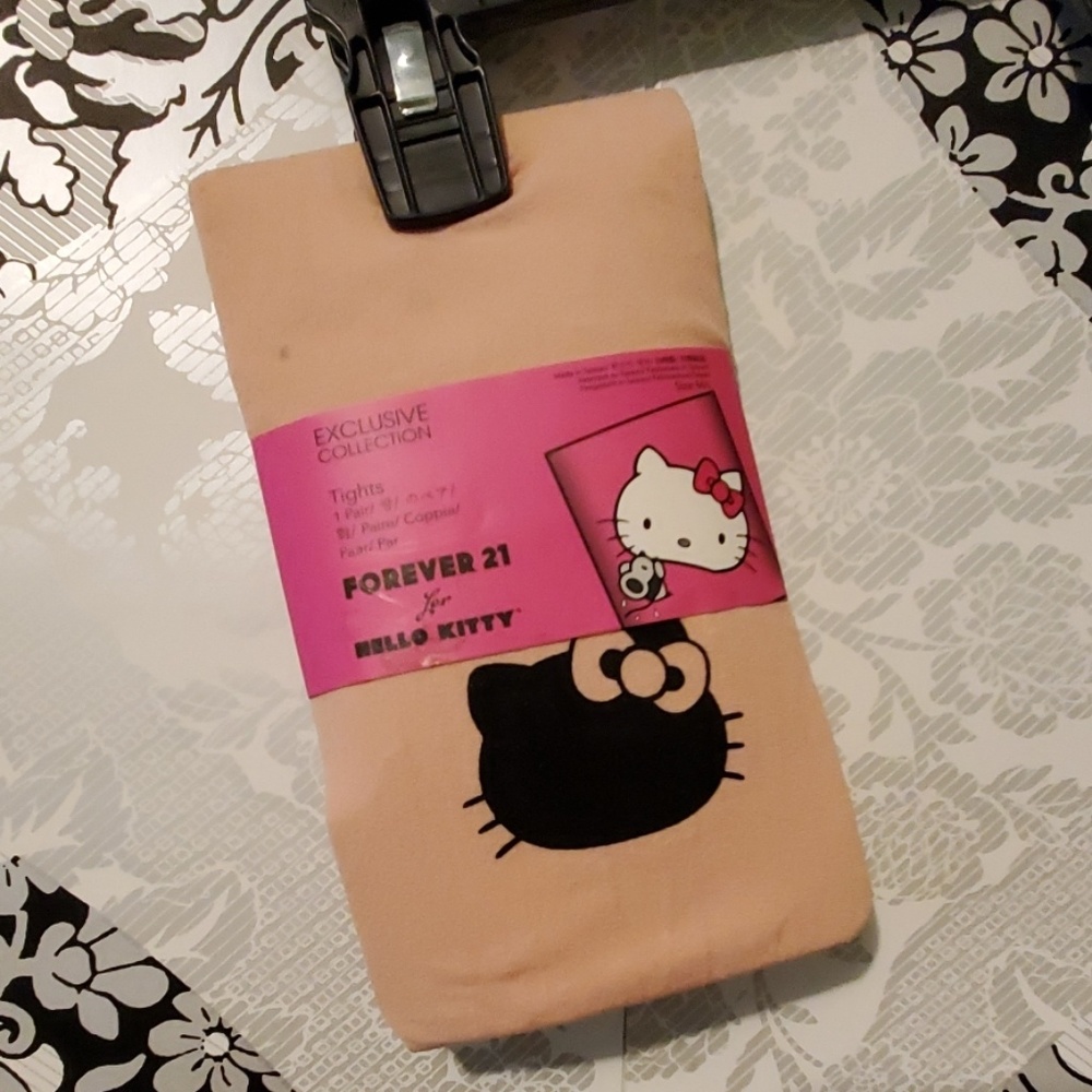 Hello Kitty forever 21 tights M/L